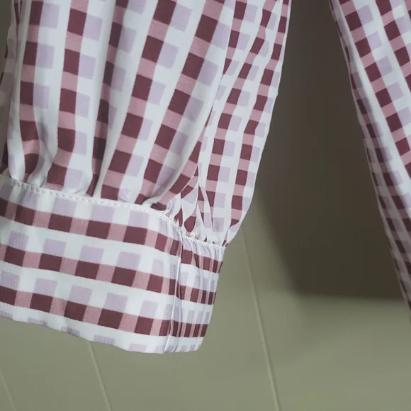Draper James Maroon and White Checkered Long Sleeve Top - Picture 7 of 10